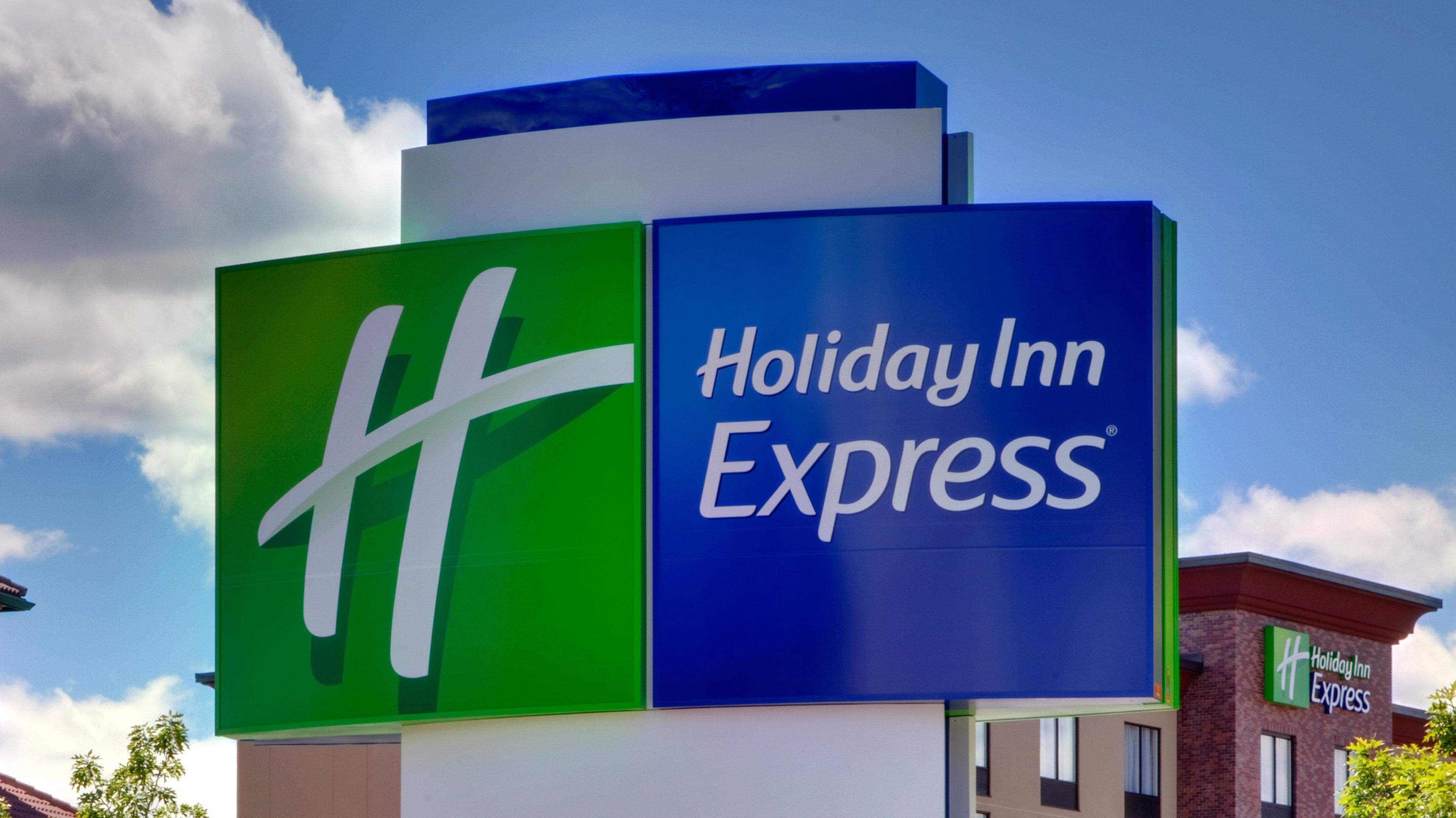 Holiday Inn Express & Suites Dearborn Sw - Detroit Area, An Ihg Hotel Kültér fotó